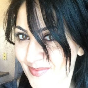 Meet your Posher, Elahe